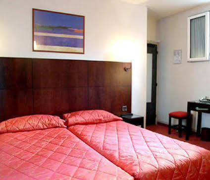 Hotel Gabriel Paris 3*